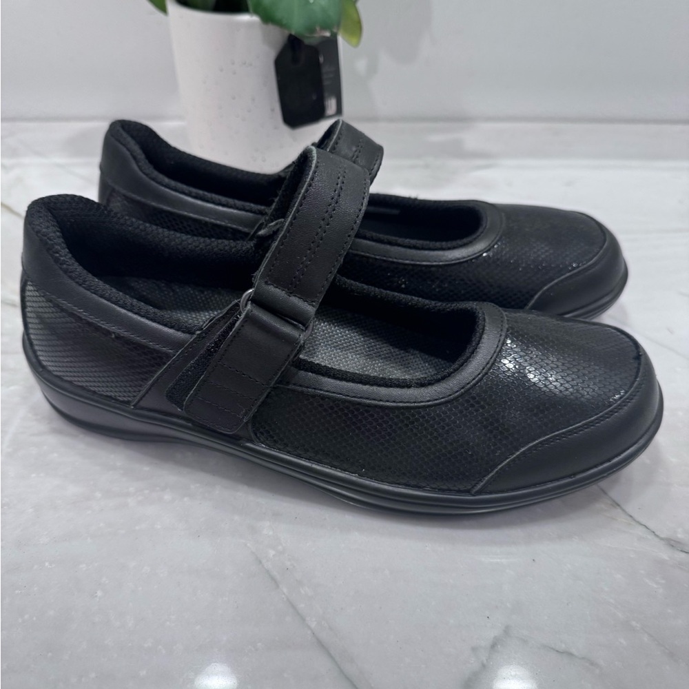 Orthofeet Mary Jane Style Comfort Shoes, Women's Size 10